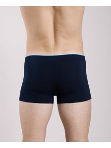 Памучни мъжки боксерки със син ластик 0505 на модел отзад