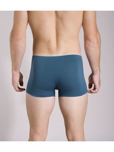 Тюркоазени боксерки от чист памук 0505 на модел отзад