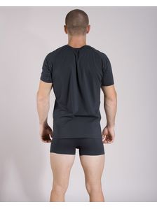 Памучна тениска с боксерки 0506 на модел отзад