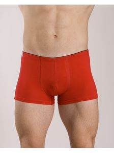 Ярко червени памучни боксерки 0505 на модел отпред