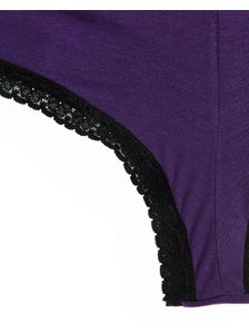 Дамска бразилиана лилаво 0609 детайлна снимка