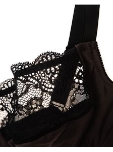 Сутиен Меки чашки, 1628, Мораво 1628 детайлна снимка